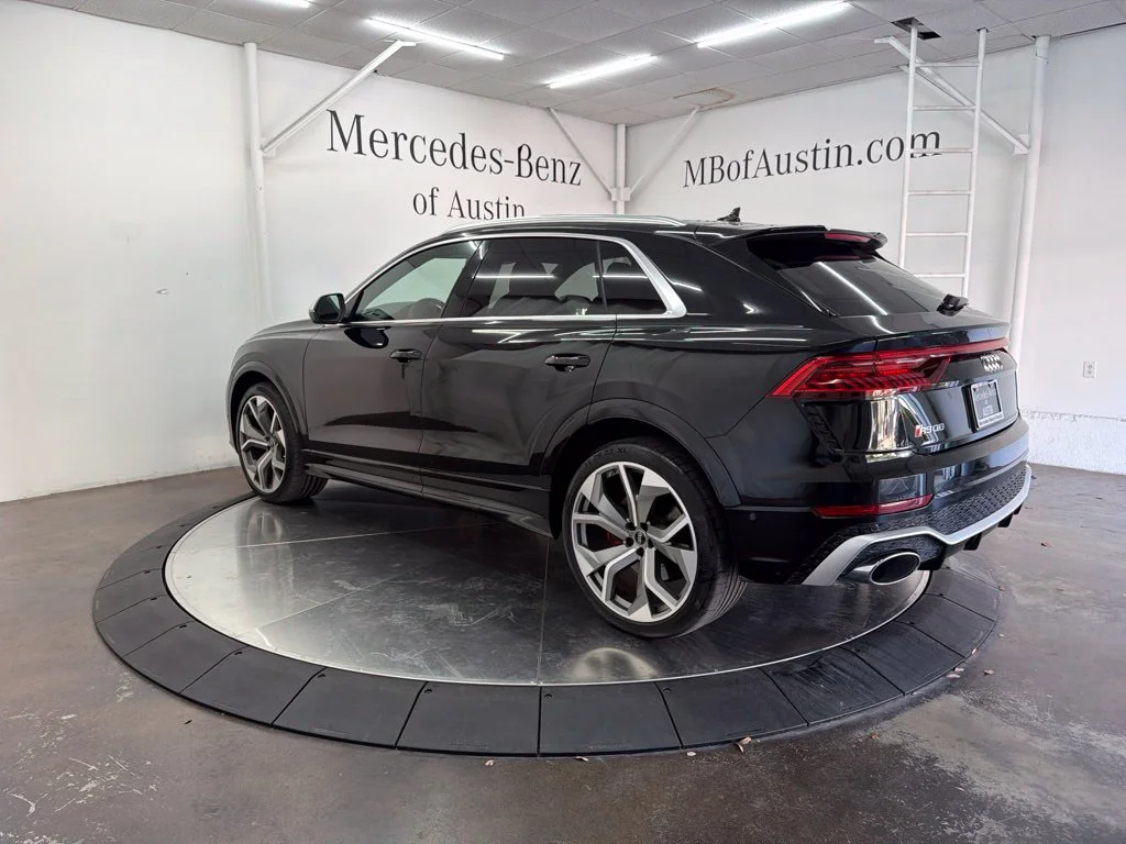 Used 2024 Black Audi 4.0T image 5