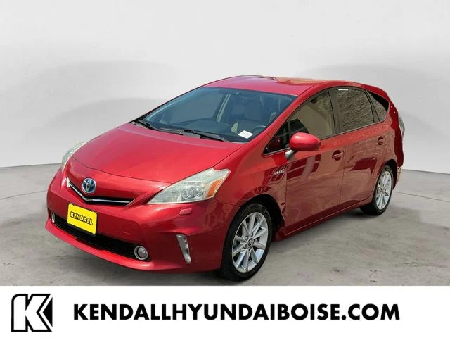 2012 Toyota Prius v Five's photo