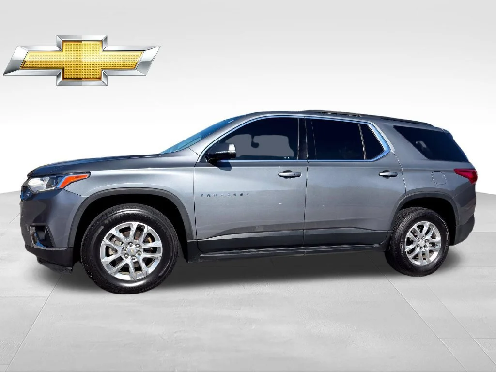 Used 2019 SATIN STEEL METALLIC Chevrolet LT Cloth image 3