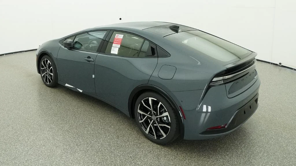 New 2026 Guardian Gray Toyota XSE Premium image 8