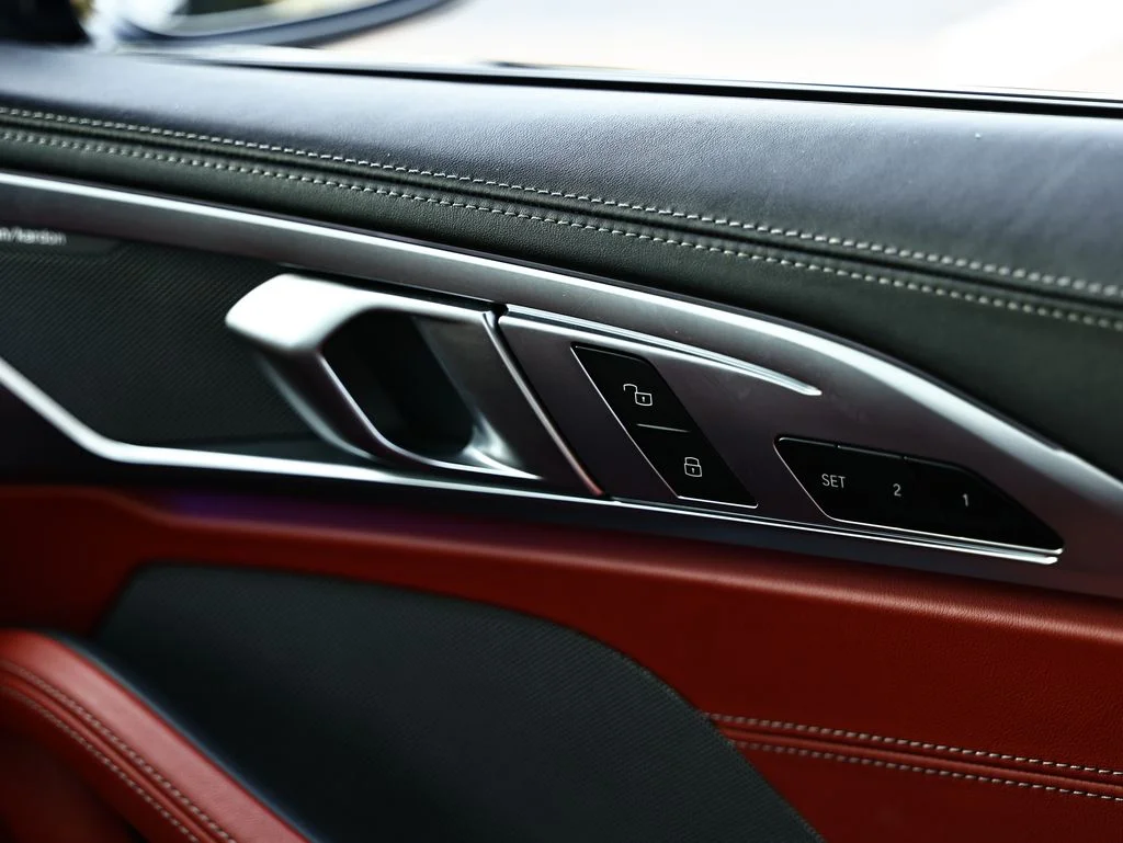 Used 2022 Carbon Black Metallic BMW M850i xDrive image 40