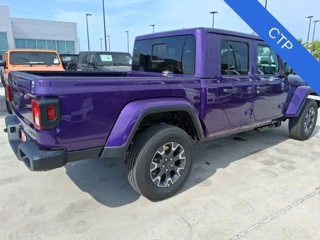 New 2026 Reign Exterior Paint Jeep Sahara image 7