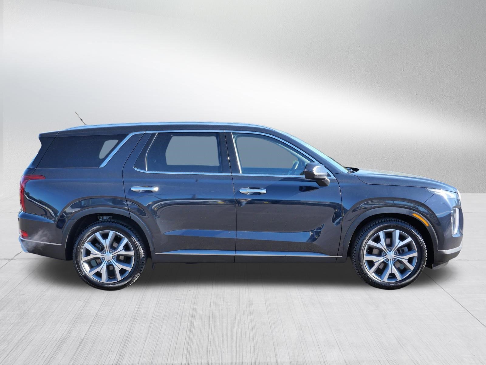 Used 2021 Moonlight Cloud Hyundai SEL image 8