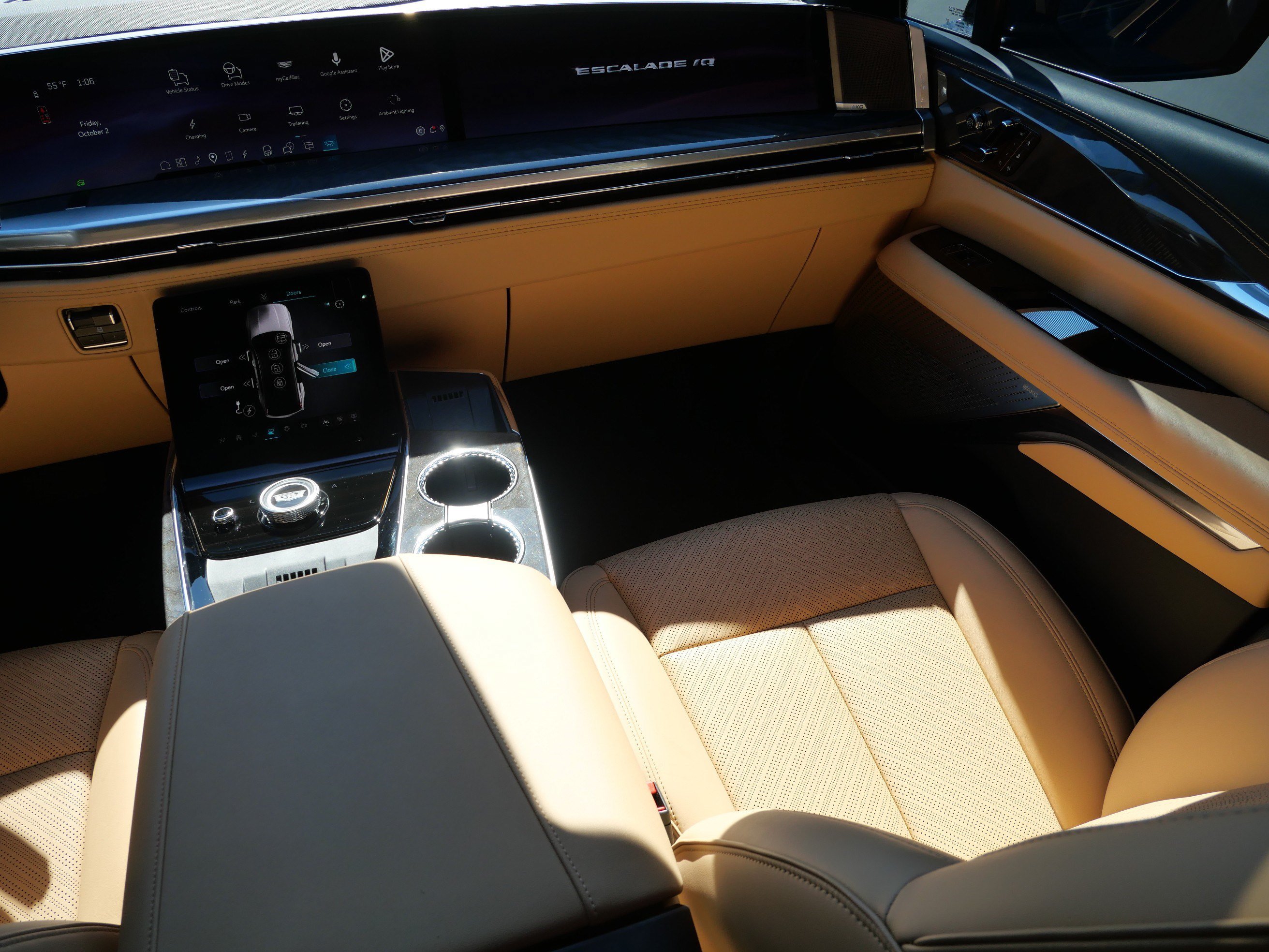 Certified Used 2025 Black Raven Cadillac Sport 2 image 11