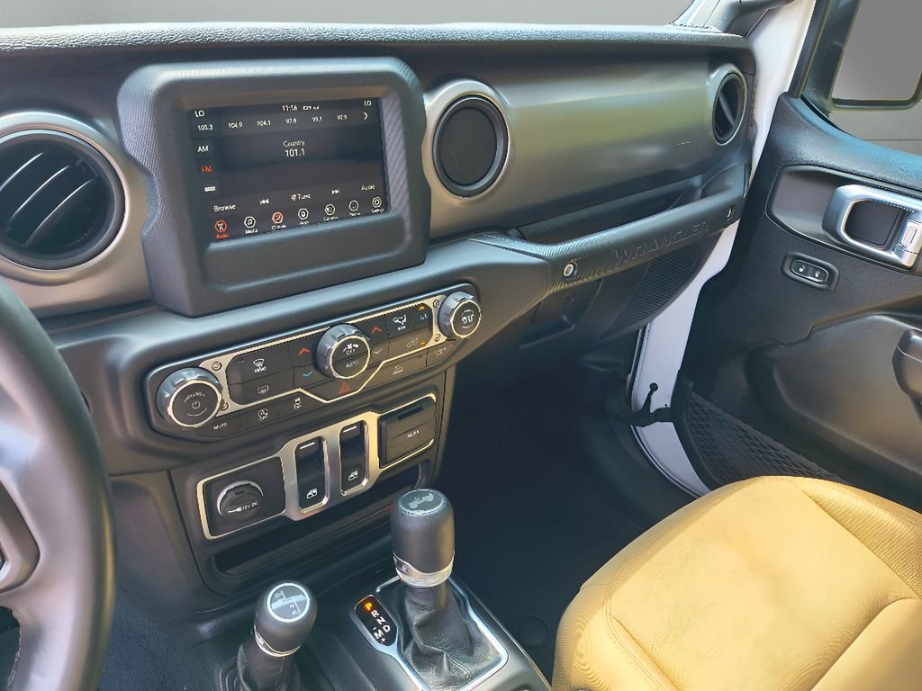 2021 Jeep Wrangler Sport S - Photo 16