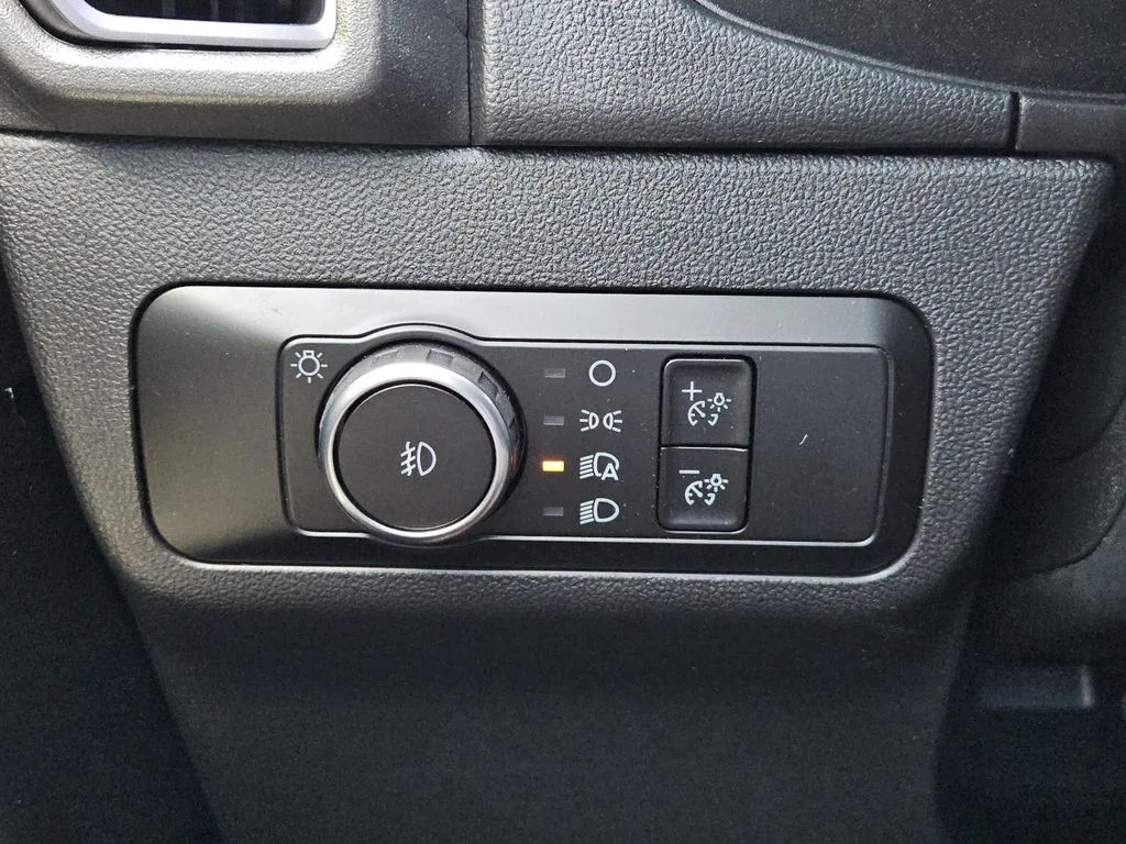 New 2026 Carbonized Gray Metallic Ford Outer Banks® image 18