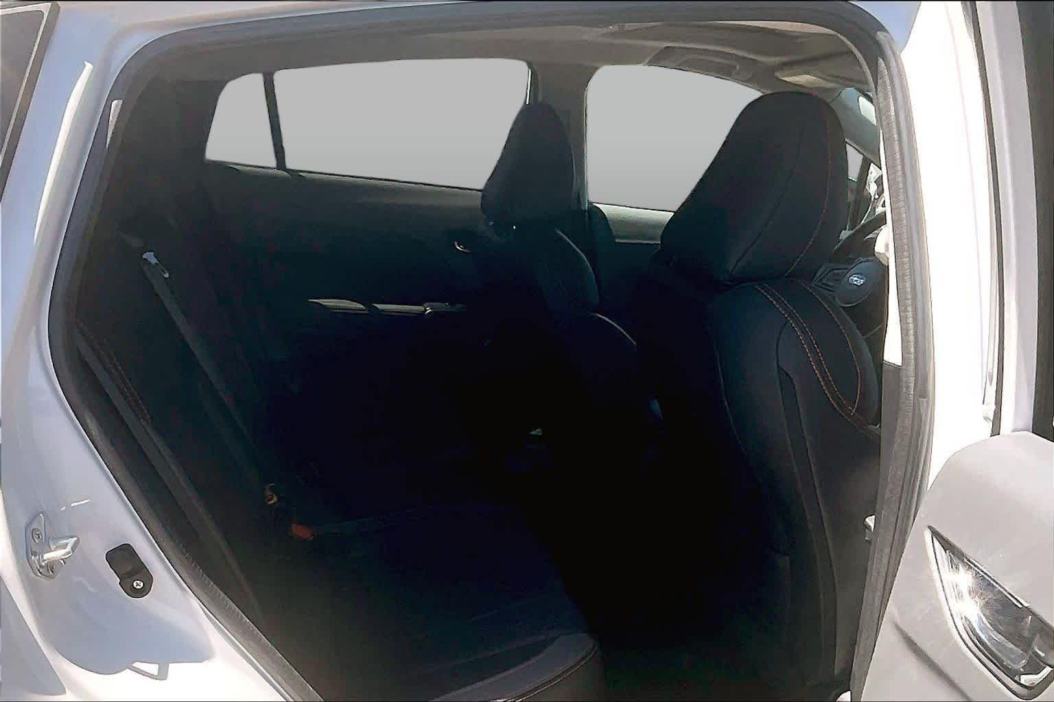 Used 2024 Crystal White Pearl Subaru Limited image 19
