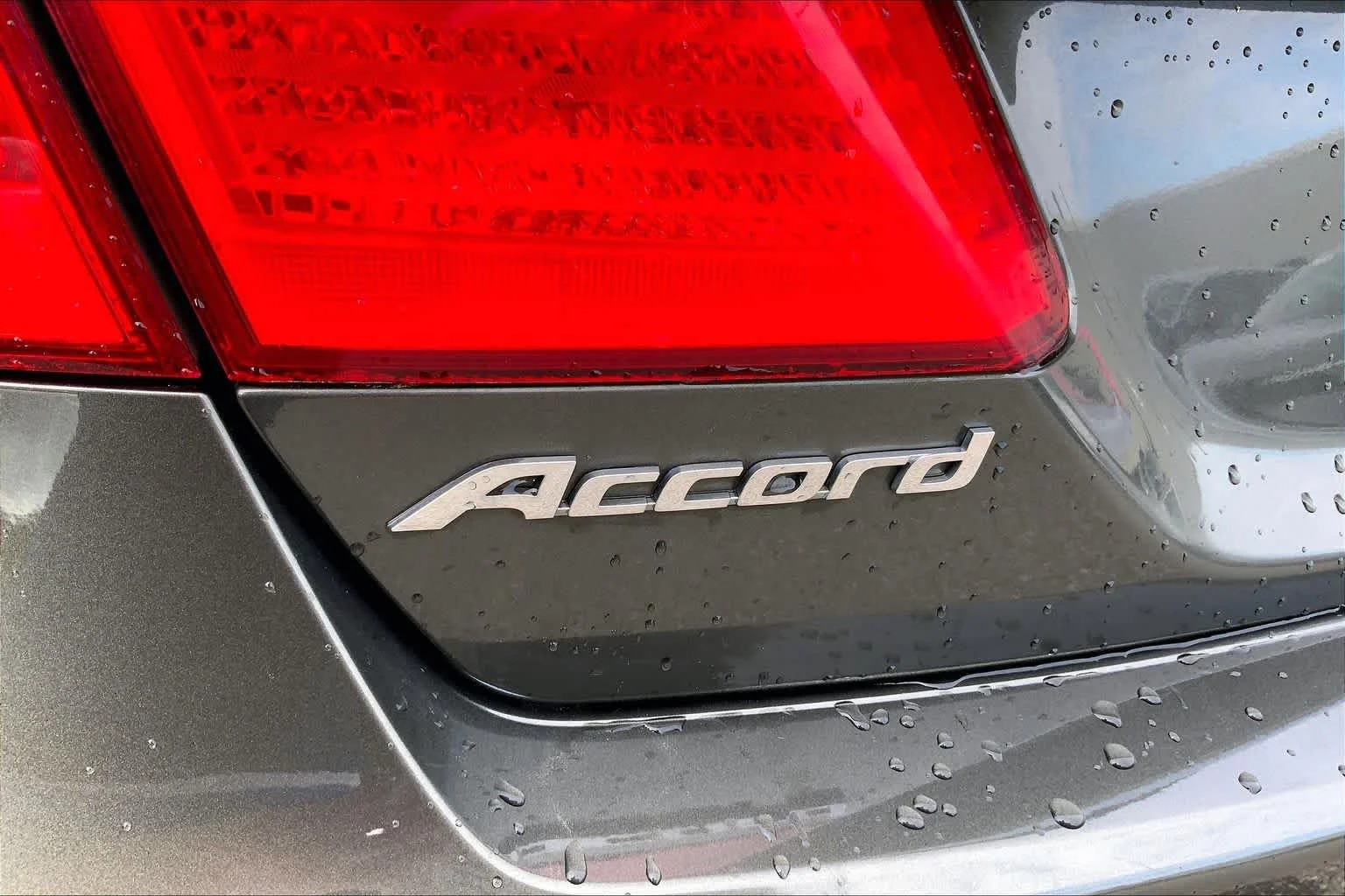 Used 2014 Hematite Metallic Honda Sport image 33