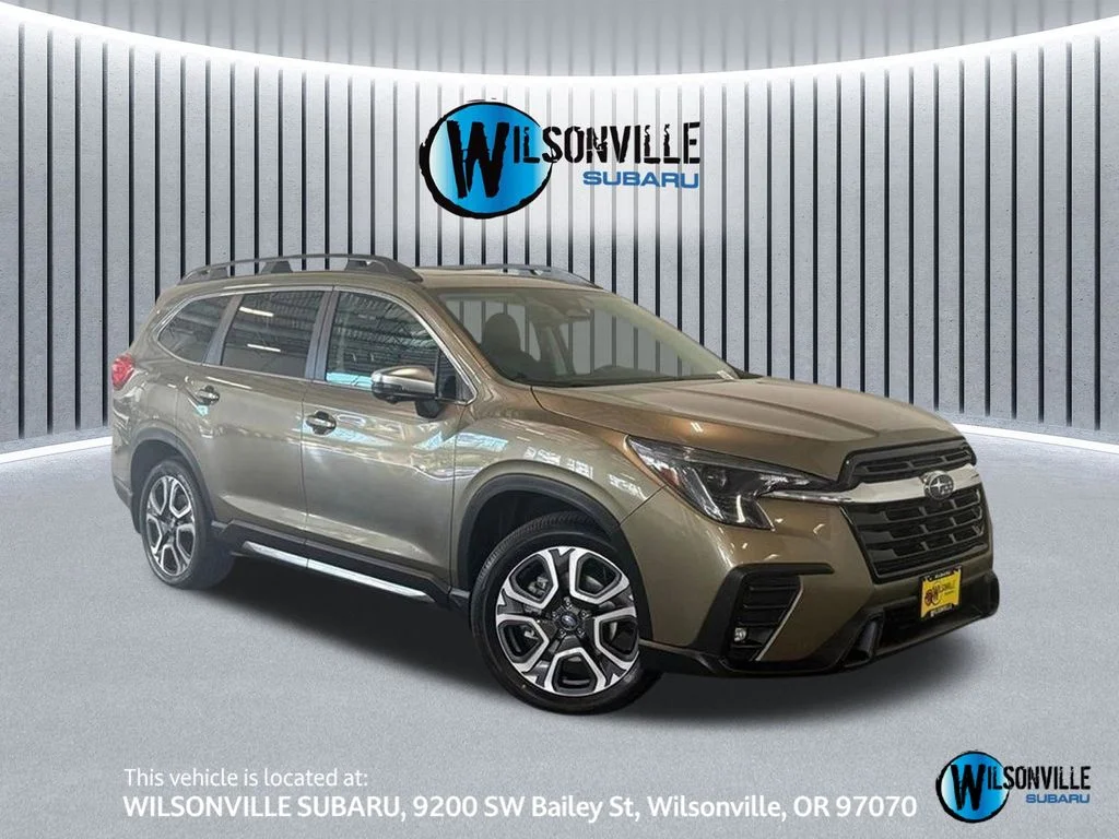 2023 Subaru Ascent Limited 7 Passenger's photo