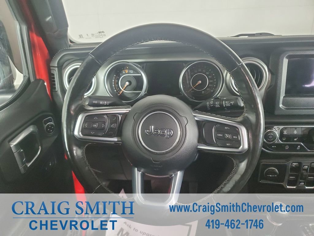 Used 2019 Red Jeep Sahara image 16