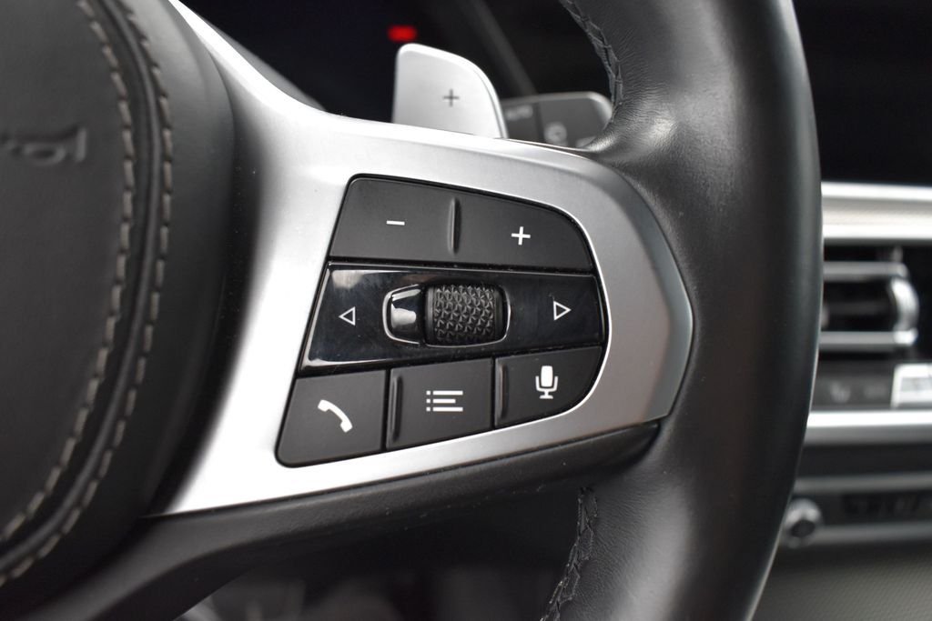 Used 2021 Black BMW M50i image 7