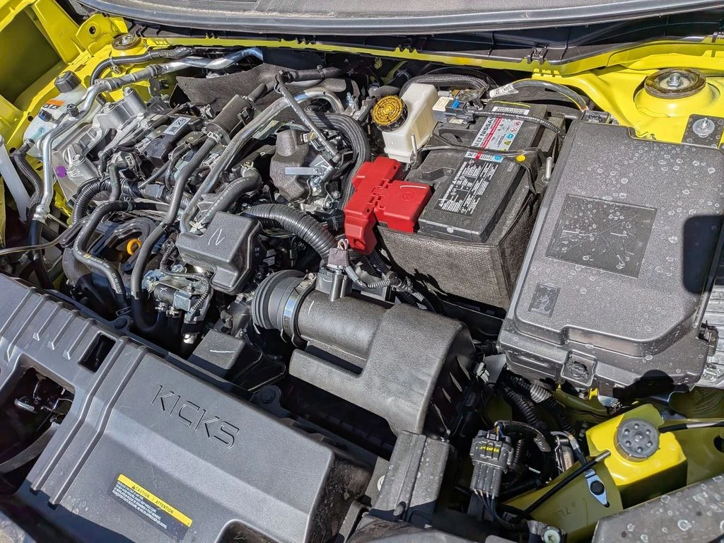 New 2026 Yuzu Yellow Metallic / Super Black Two-tone Nissan SR image 24