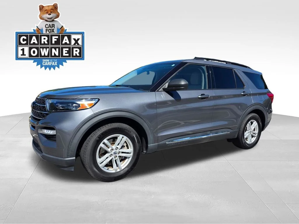 Used 2021 Gray Ford XLT image 2