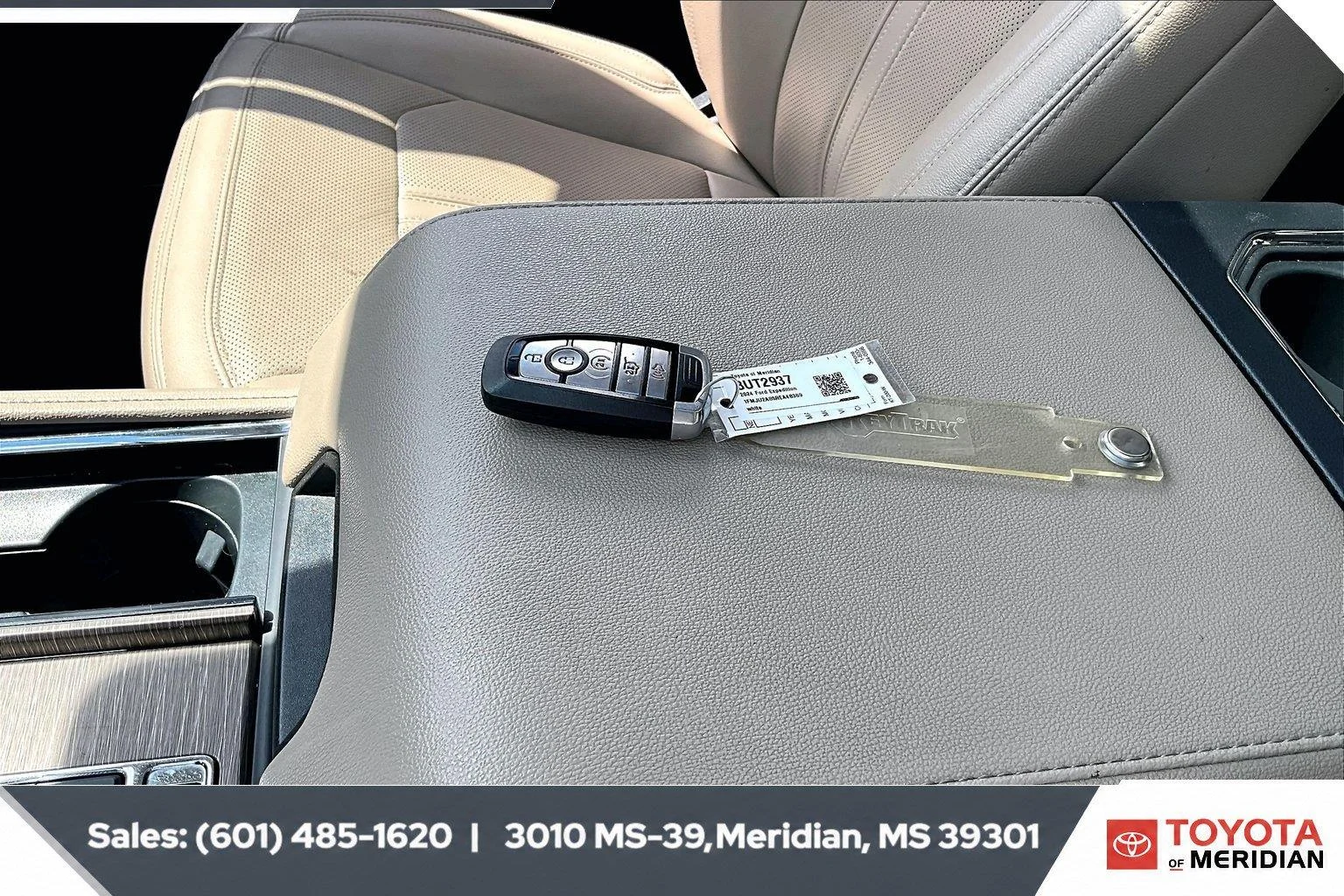 Used 2024 Oxford White Ford Limited image 9