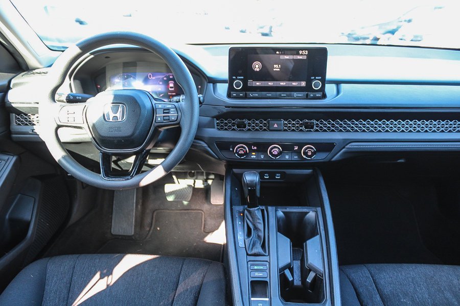 Used 2024 Silver Honda LX image 13