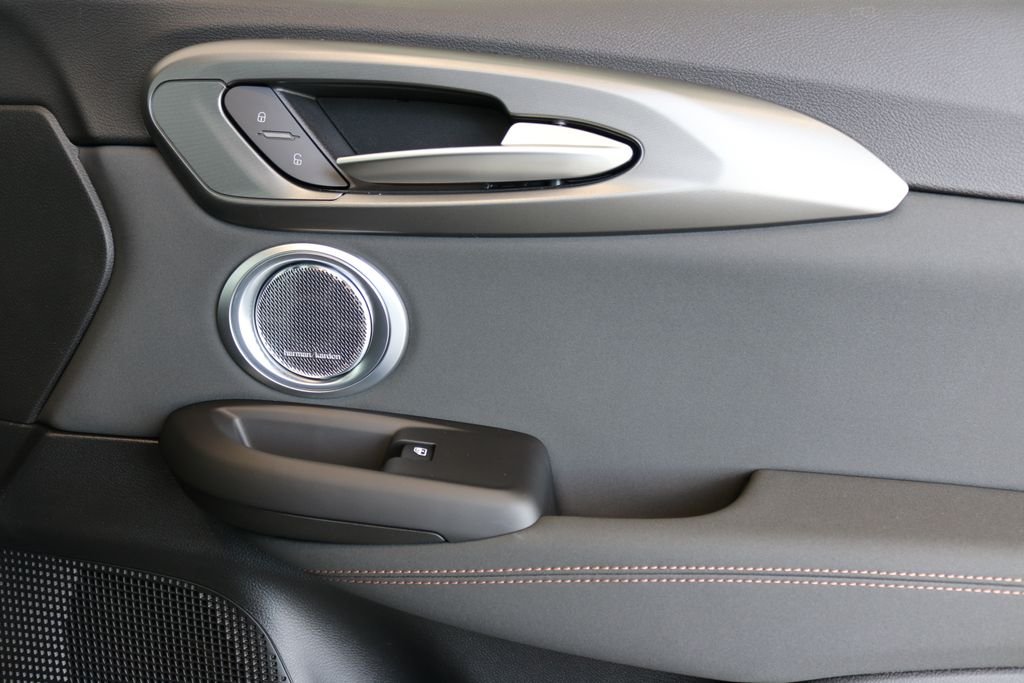 New 2025 Alfa Black Exterior Paint Alfa Romeo Intensa image 38