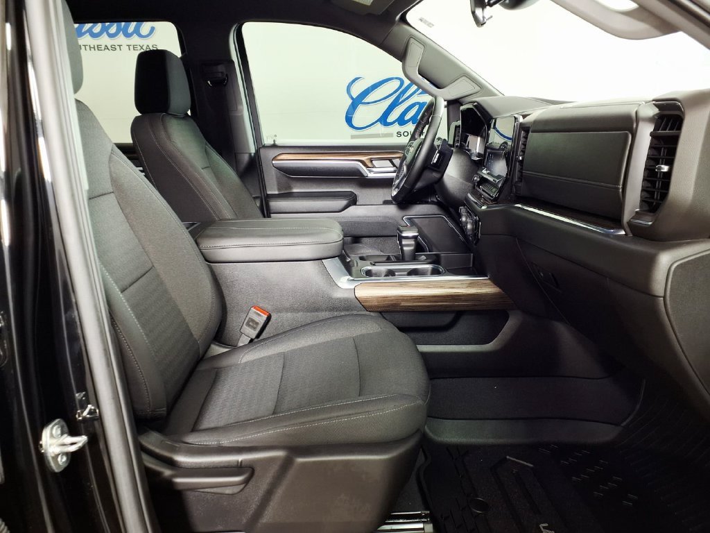 Used 2024 Black Chevrolet LT image 11