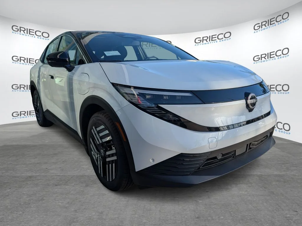 2026 Nissan Leaf SV+'s photo