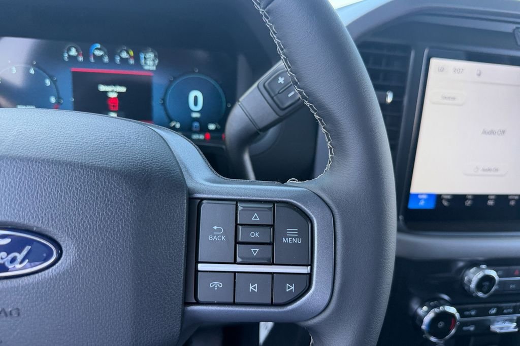 New 2026 Oxford White Ford XLT image 17