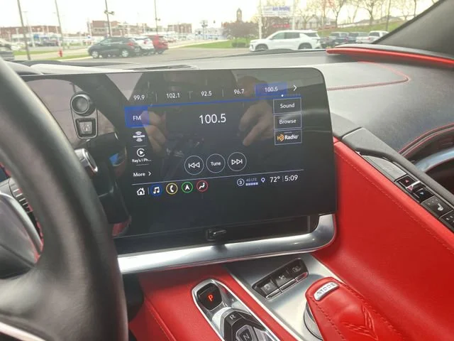 2021 Chevrolet Corvette 2LT - Photo 13