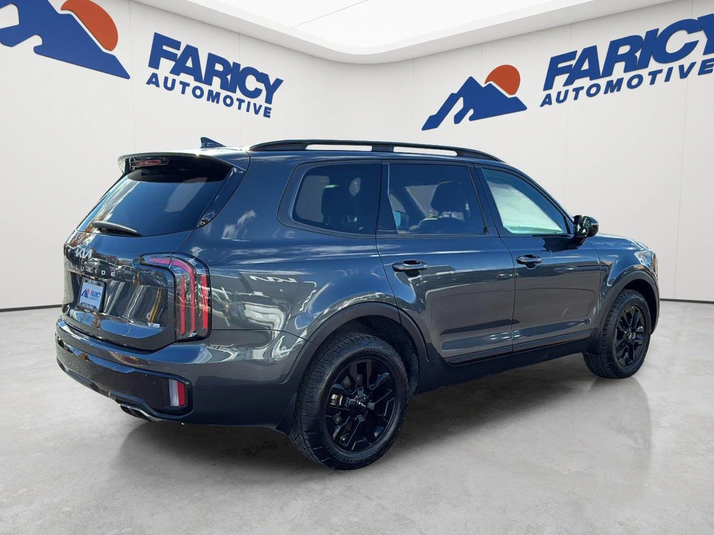 Used 2024 Gravity Gray Kia SX-Prestige X-Pro image 5