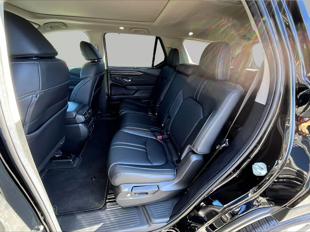 New 2026 Crystal Black Pearl Honda AWD Touring image 25