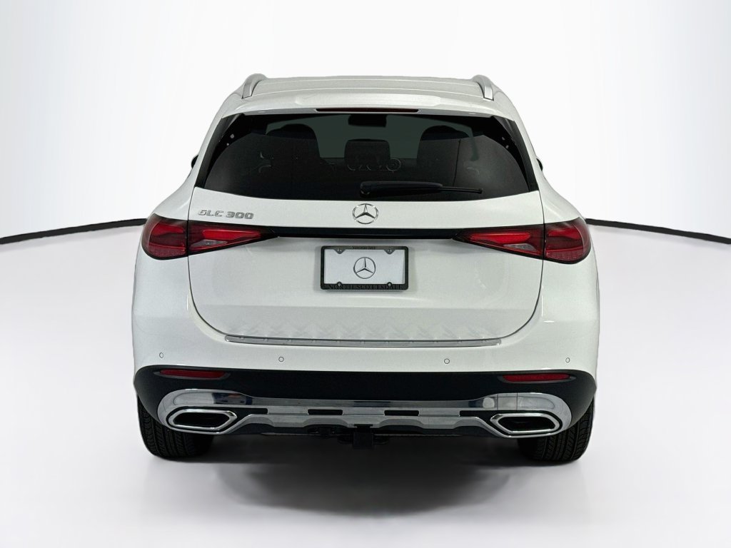 Certified Used 2026 Polar White Mercedes-Benz GLC 300 image 6