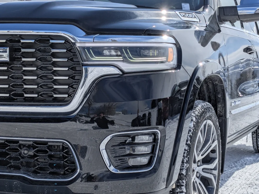 New 2026 Black RAM Tungsten - - Hurricane HO - Multi-Fnctn Tailgate - Prem Lthr - Trailer Brake - 8-Spd Auto & More! image 9