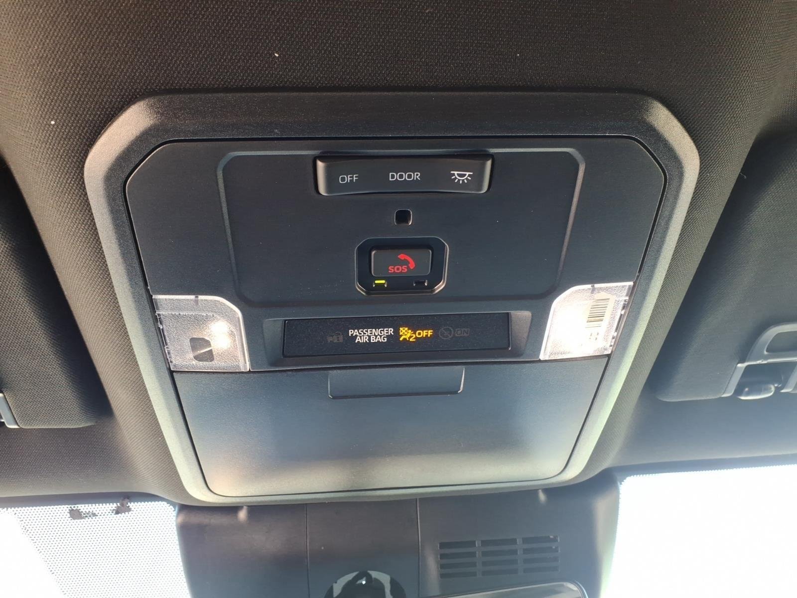 Used 2024 Underground Toyota SR5 image 33