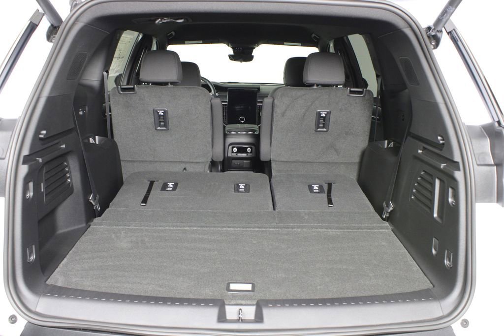 2026 GMC Acadia Elevation - Photo 8