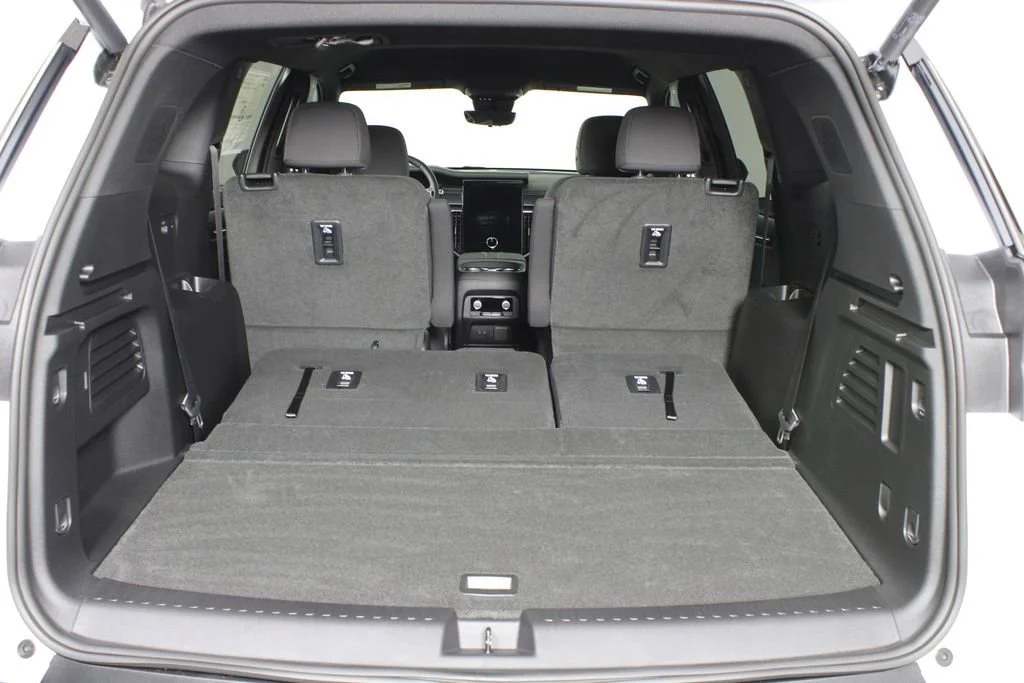 2026 GMC Acadia Elevation - Photo 8