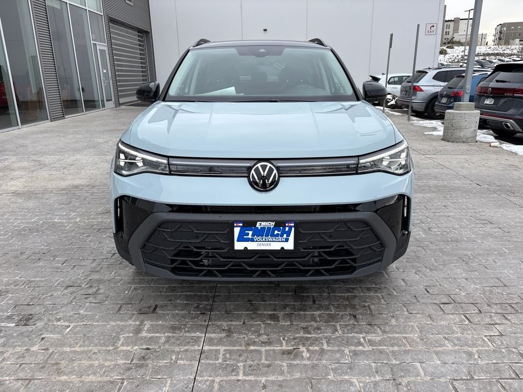 New 2026 Monument Gray w/Dp Blk Rf Volkswagen 1.5T SE Black image 8