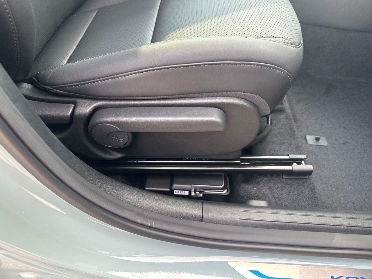 New 2027 Green Hyundai Limited AWD image 34