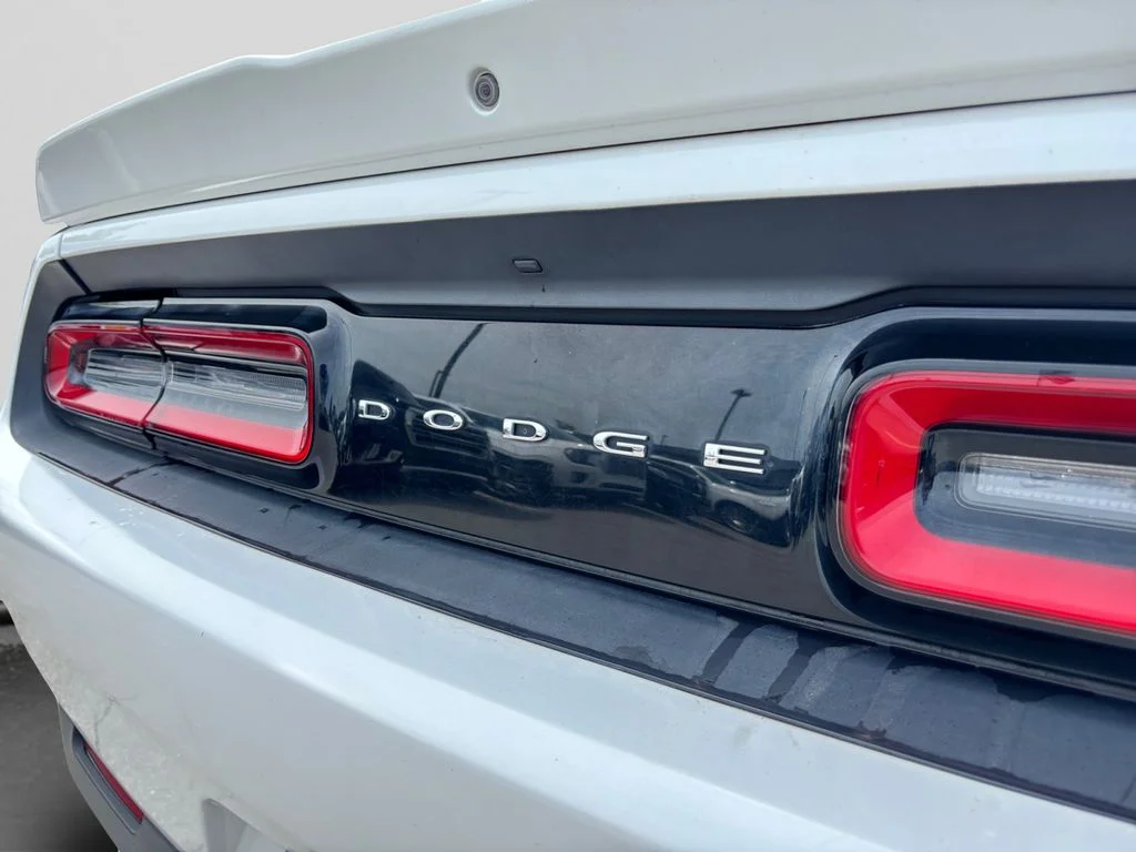 Used 2015 White Dodge R/T image 57