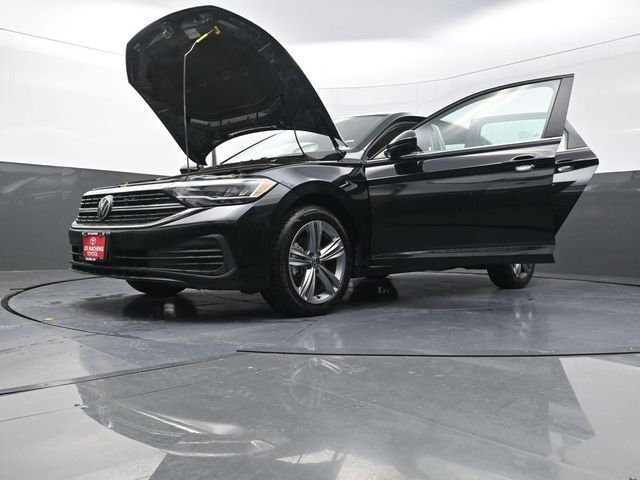 Used 2024  Volkswagen 1.5T SE image 41