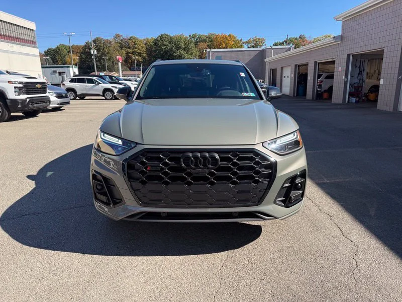 Used 2024 Gray Audi Premium Plus image 13