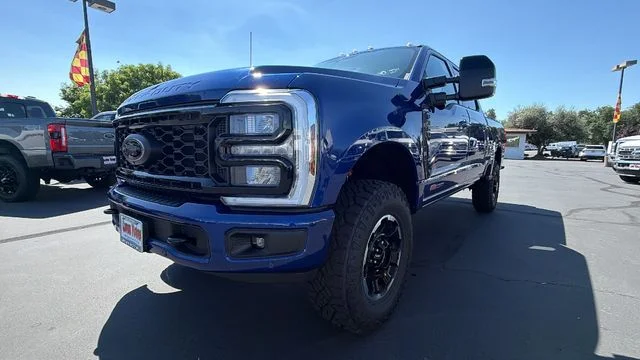 New 2026 Blue Ford Lariat image 9