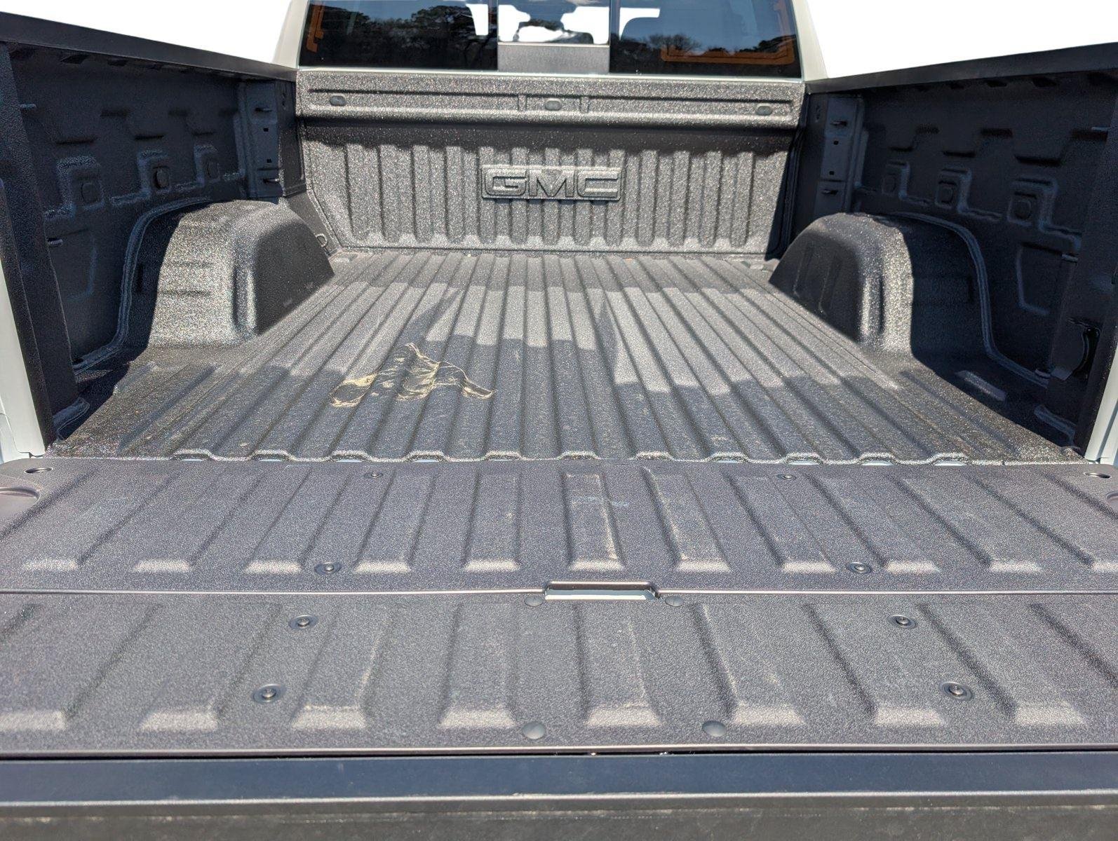 New 2026 Summit White GMC SLT image 36