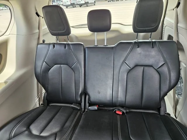 Used 2024 Red Chrysler Touring L image 26