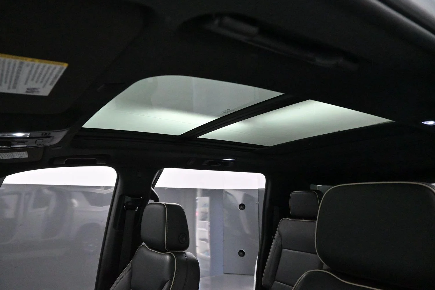Used 2022 SUMMIT WHITE GMC SLT image 31