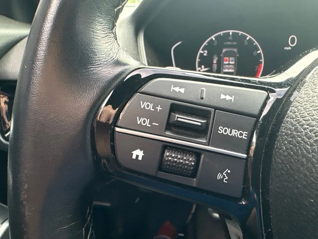 Used 2022  Honda Sport image 18