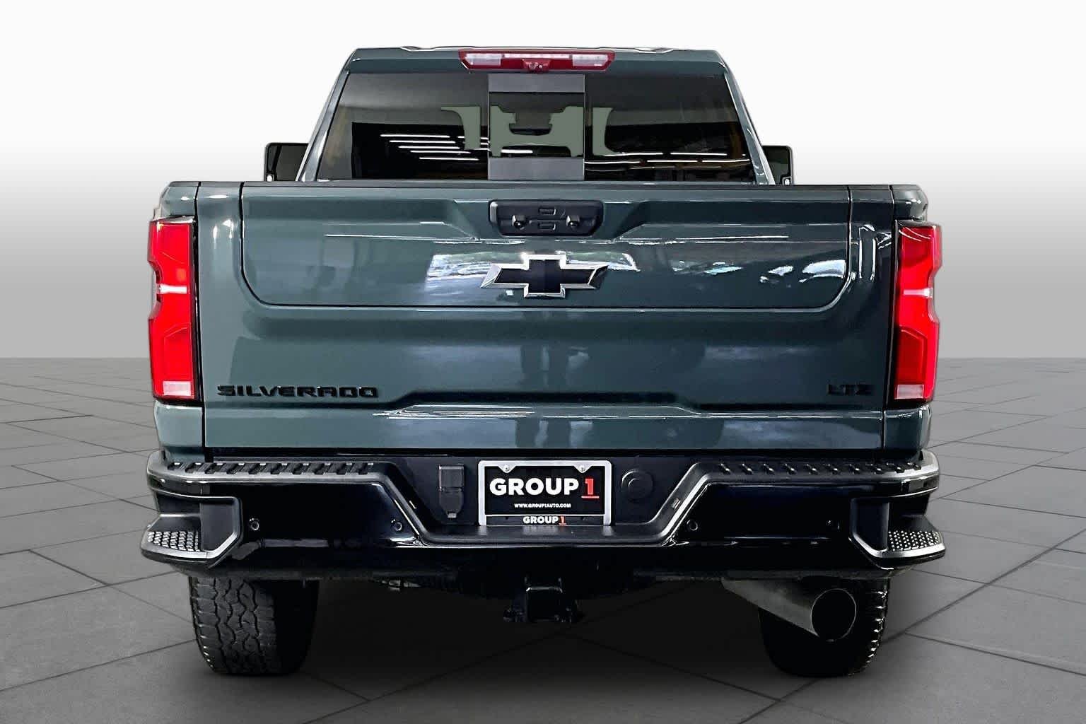 Used 2026 Cypress Gray Chevrolet LTZ image 5