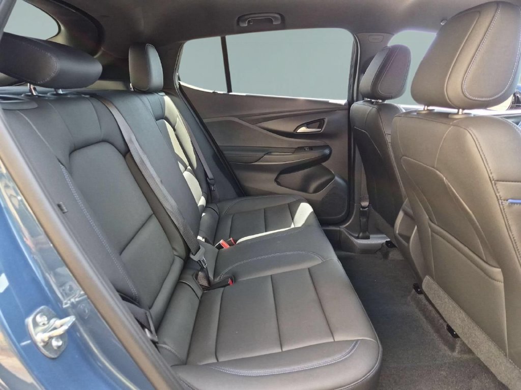 2026 Buick Envista Sport Touring - Photo 25