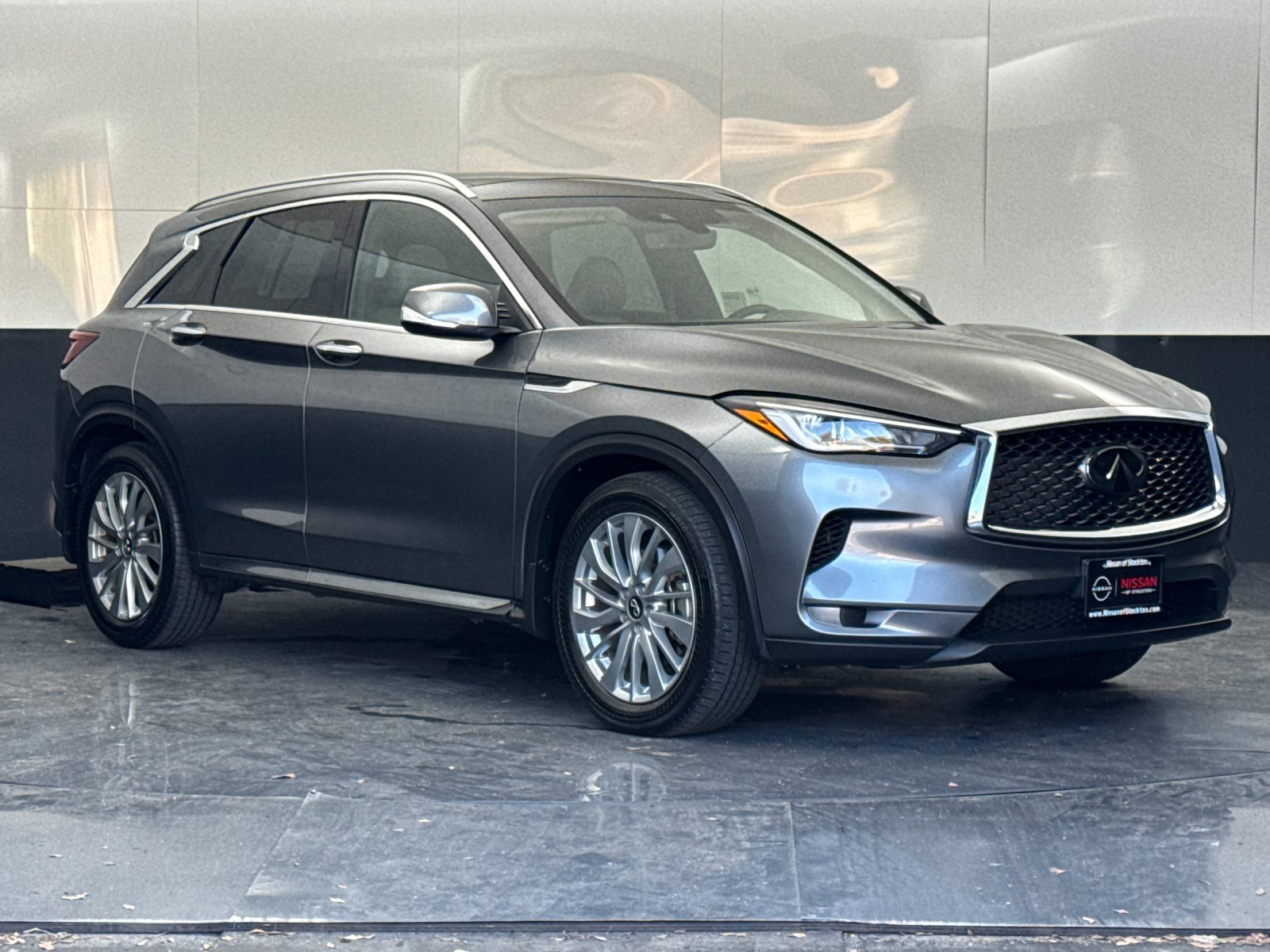 2023 INFINITI QX50 Luxe