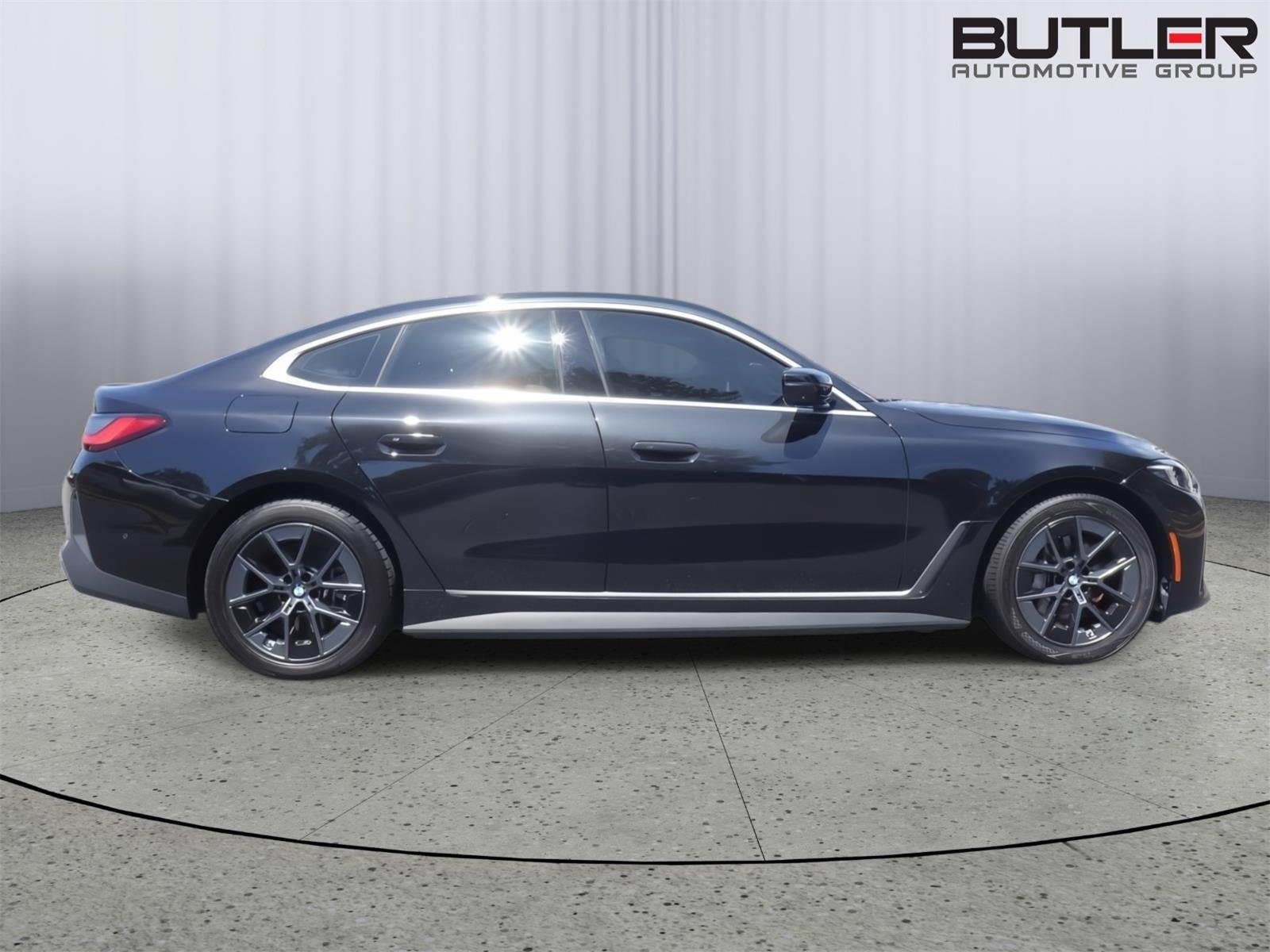 Used 2025 Black Sapphire Metallic BMW eDrive40 image 8