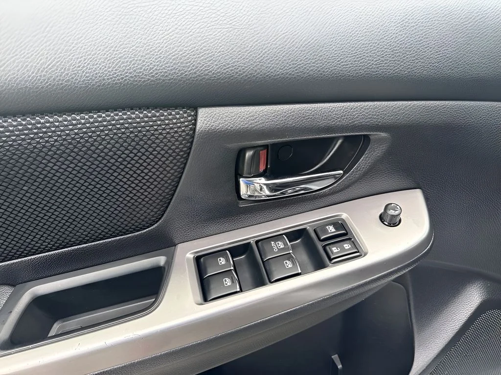 Used 2017 Silver Subaru 2.0i Premium image 14