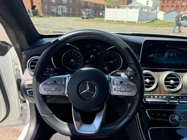 Used 2019  Mercedes-Benz C 300 image 17