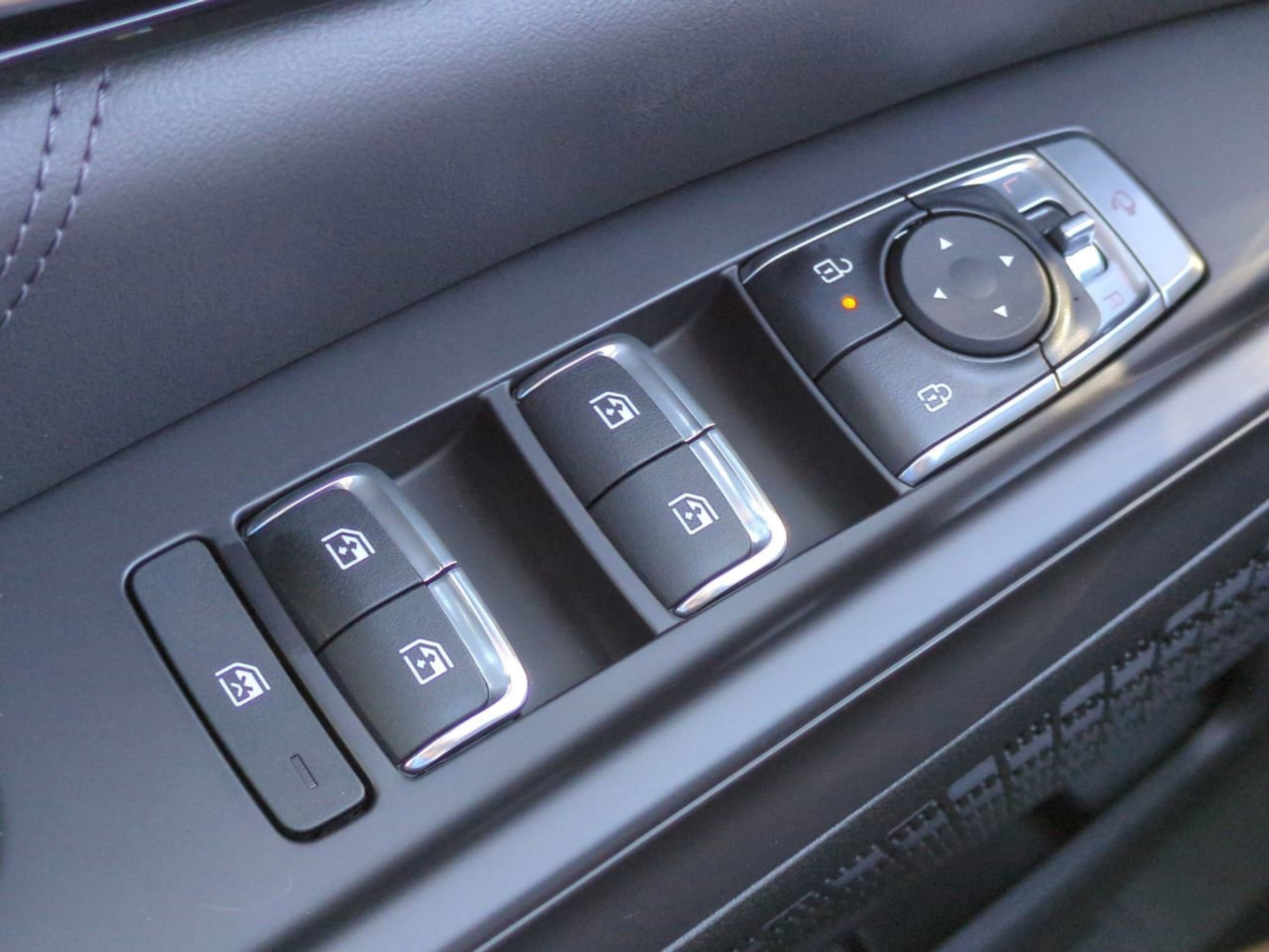 2026 Kia Carnival SX Prestige - Photo 31