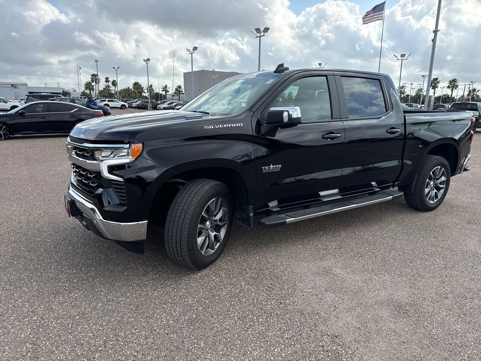 Used 2026 Black Chevrolet LT image 3