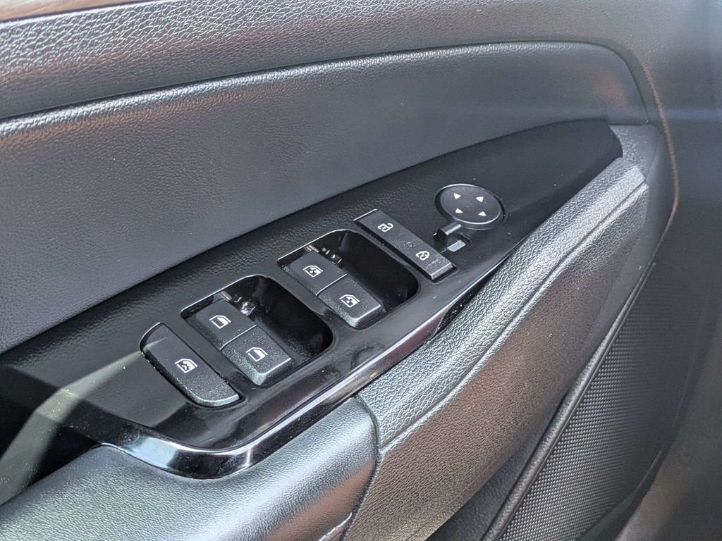 Used 2024 Gray Kia X-Line Prestige image 25